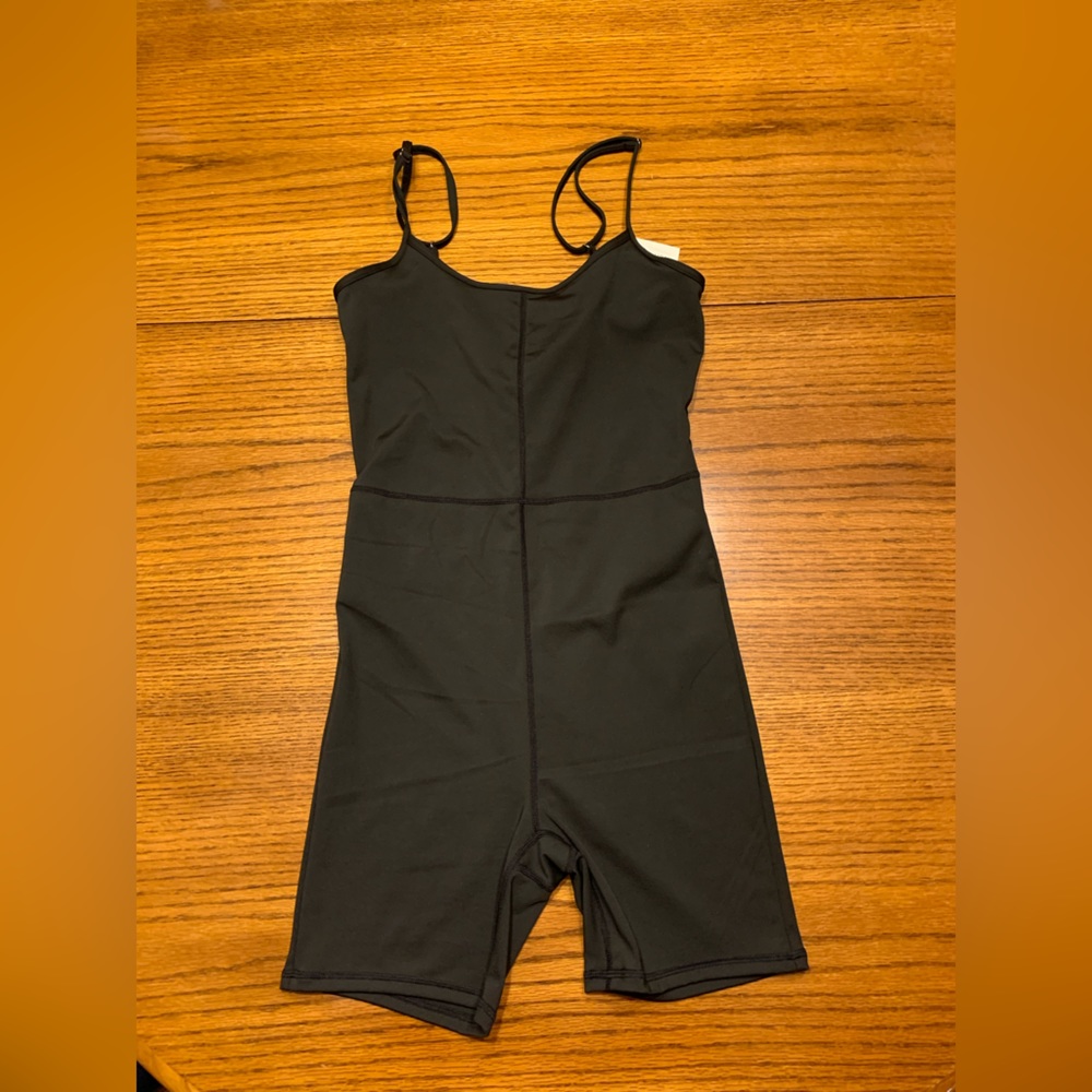 AUTOMET Women's Unitard Bodysuit Workout Rompers size Small